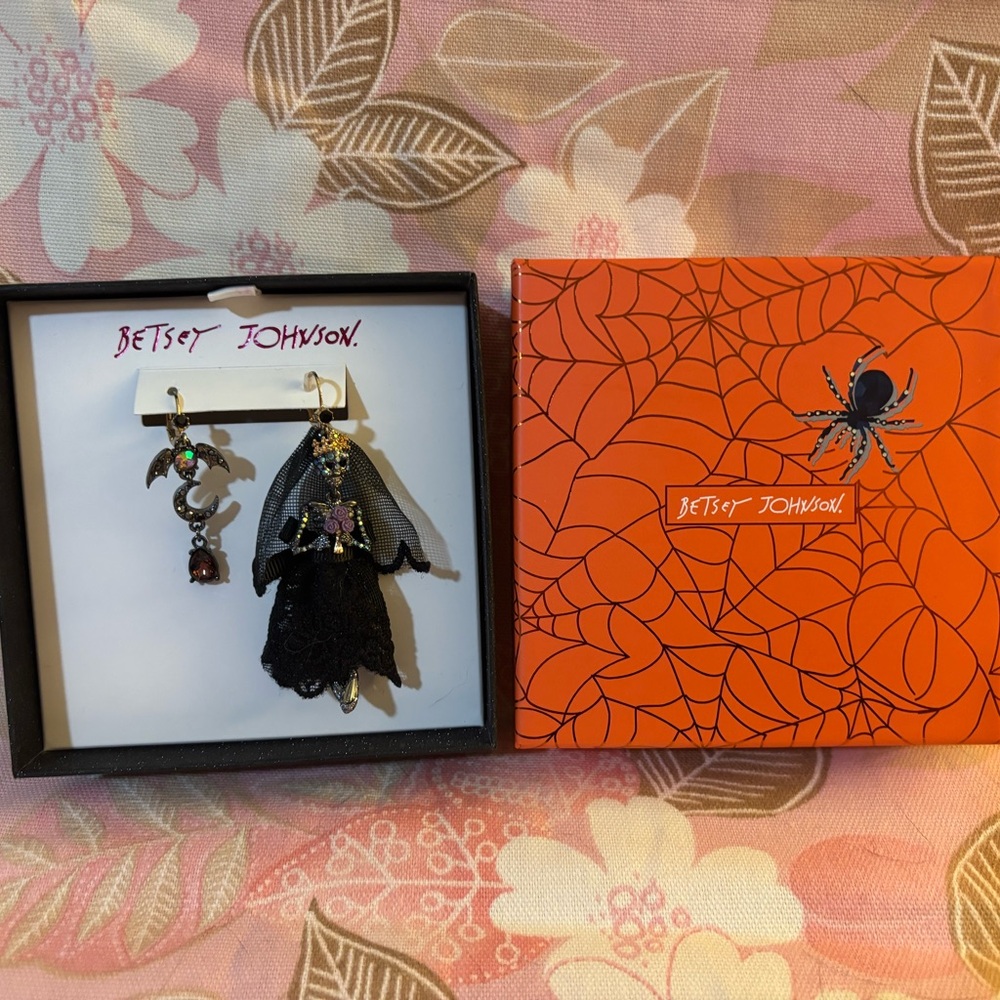 Betsy Johnson Halloween Earrings